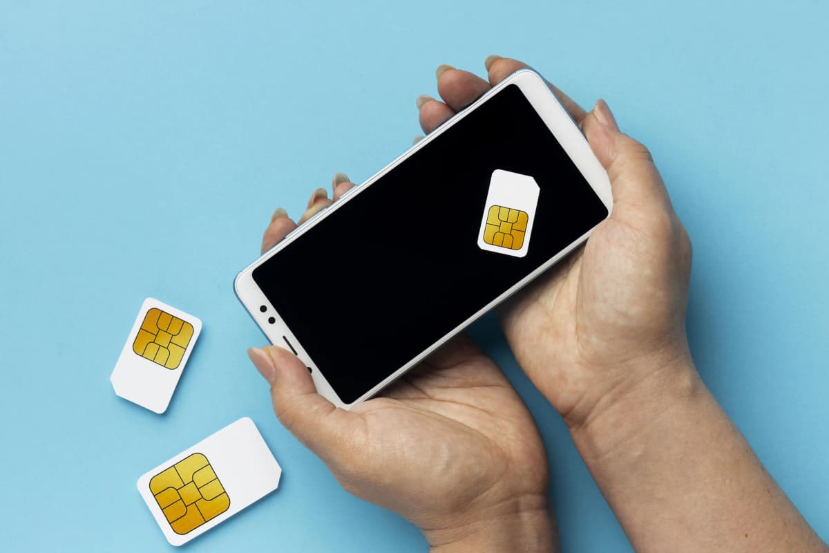 Smartphone showing an eSIM setup in Marrakech